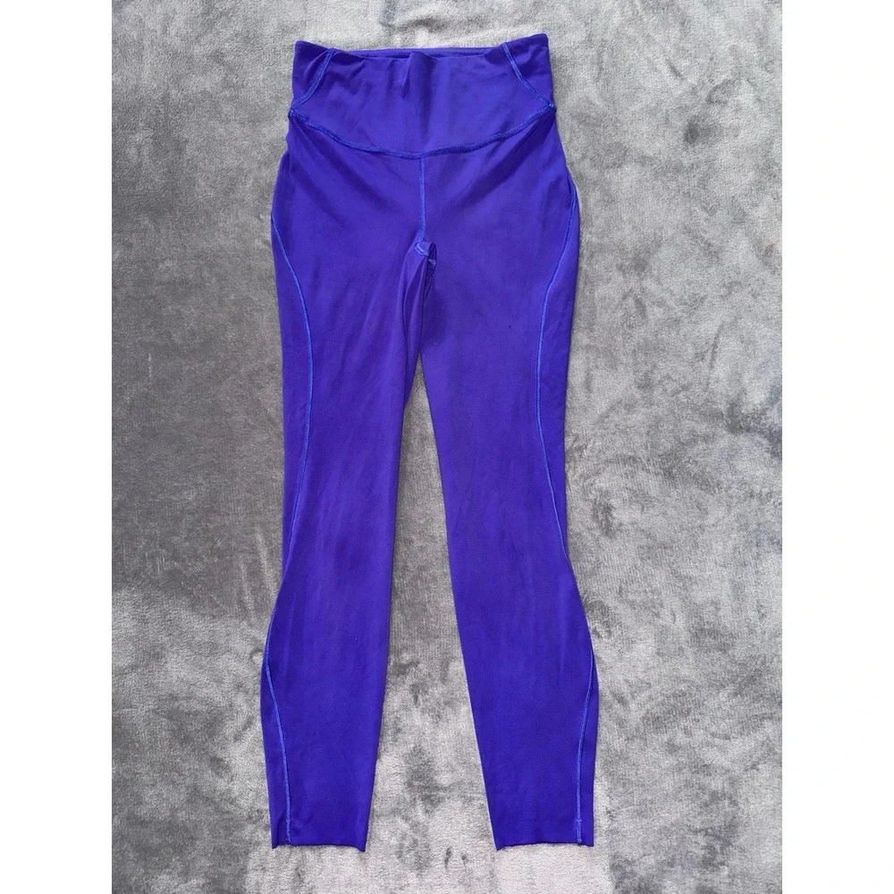LULULEMON Wunder Under Purple‎ Leggings Yoga Athletic Pants Ankle Size 4